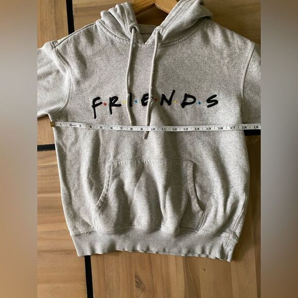 Friends pullover hoodie‎ - Picture 2 of 5